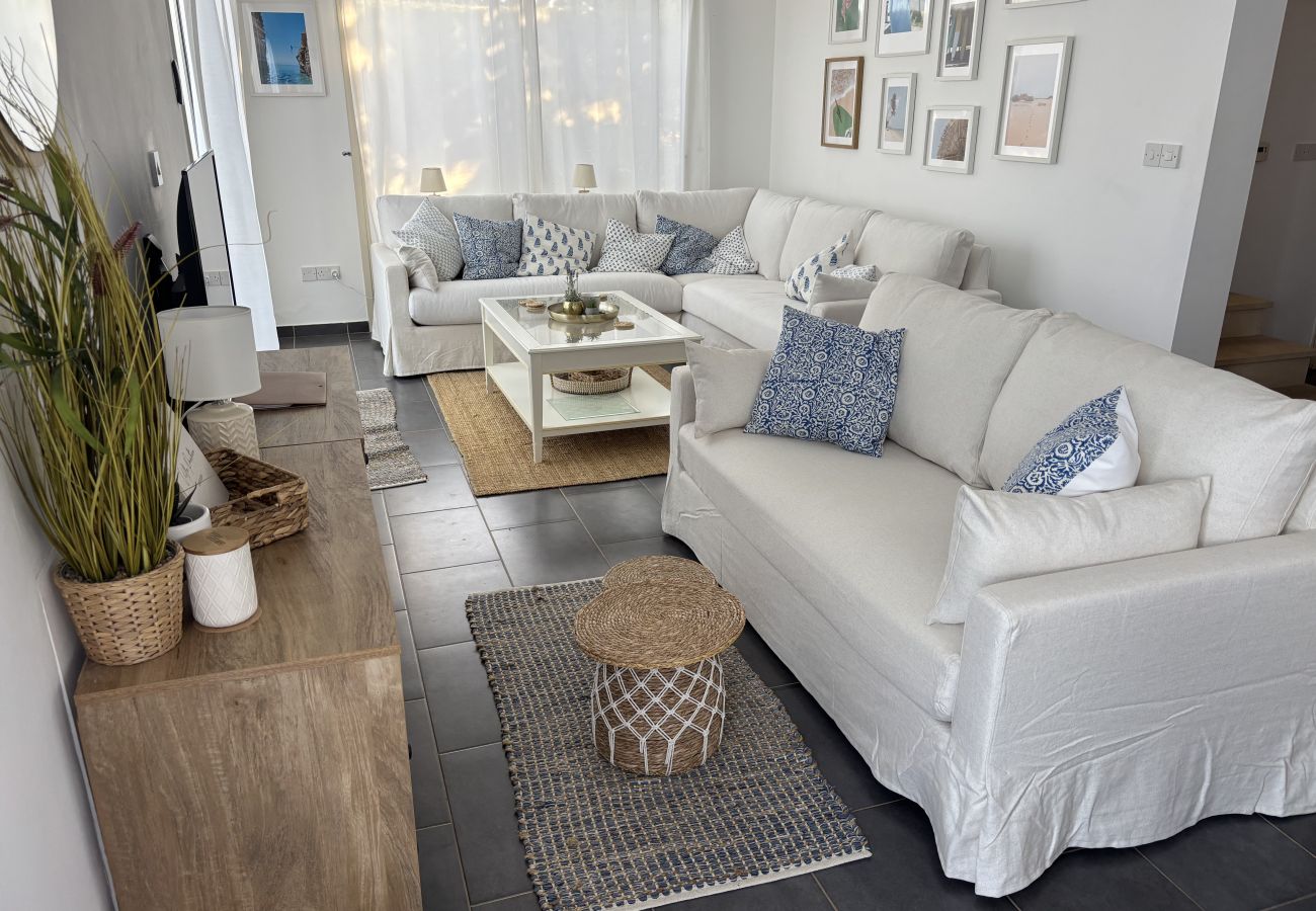 Villa in Pissouri - STAY Pantheon Villa