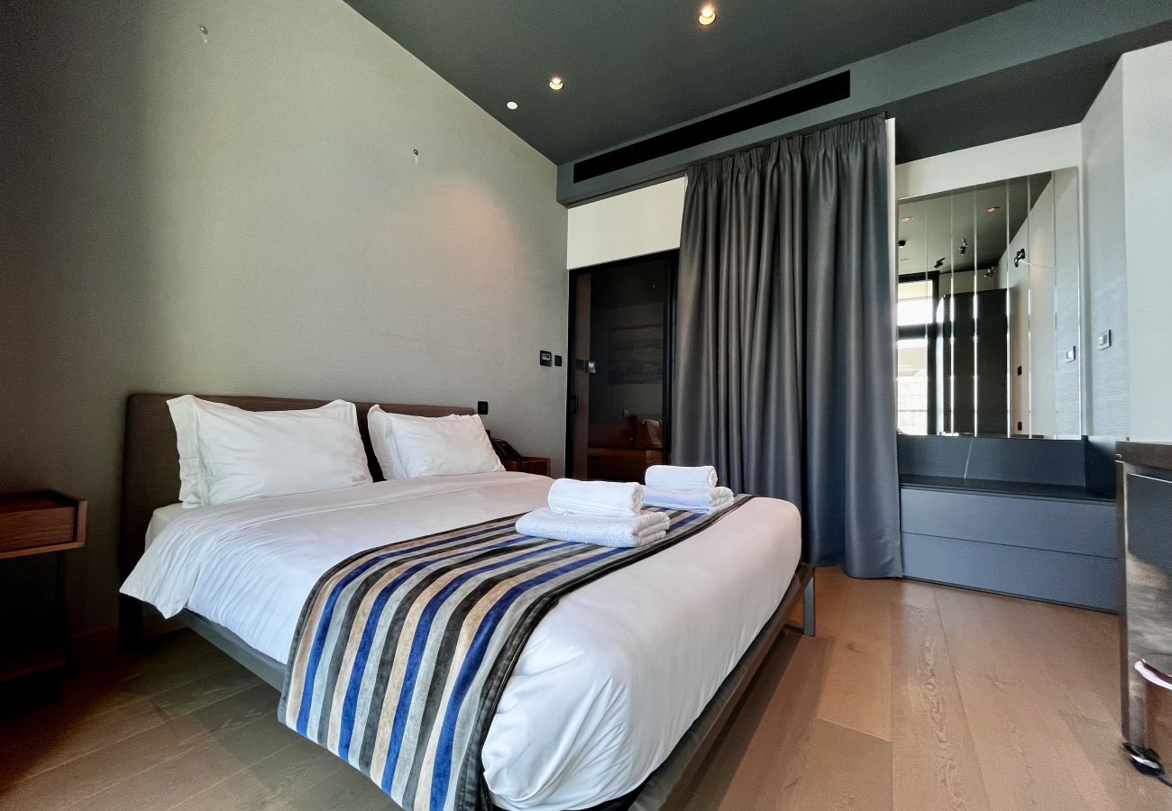 Ferienwohnung in Limassol - STAY ONLY Tower Suite 2002