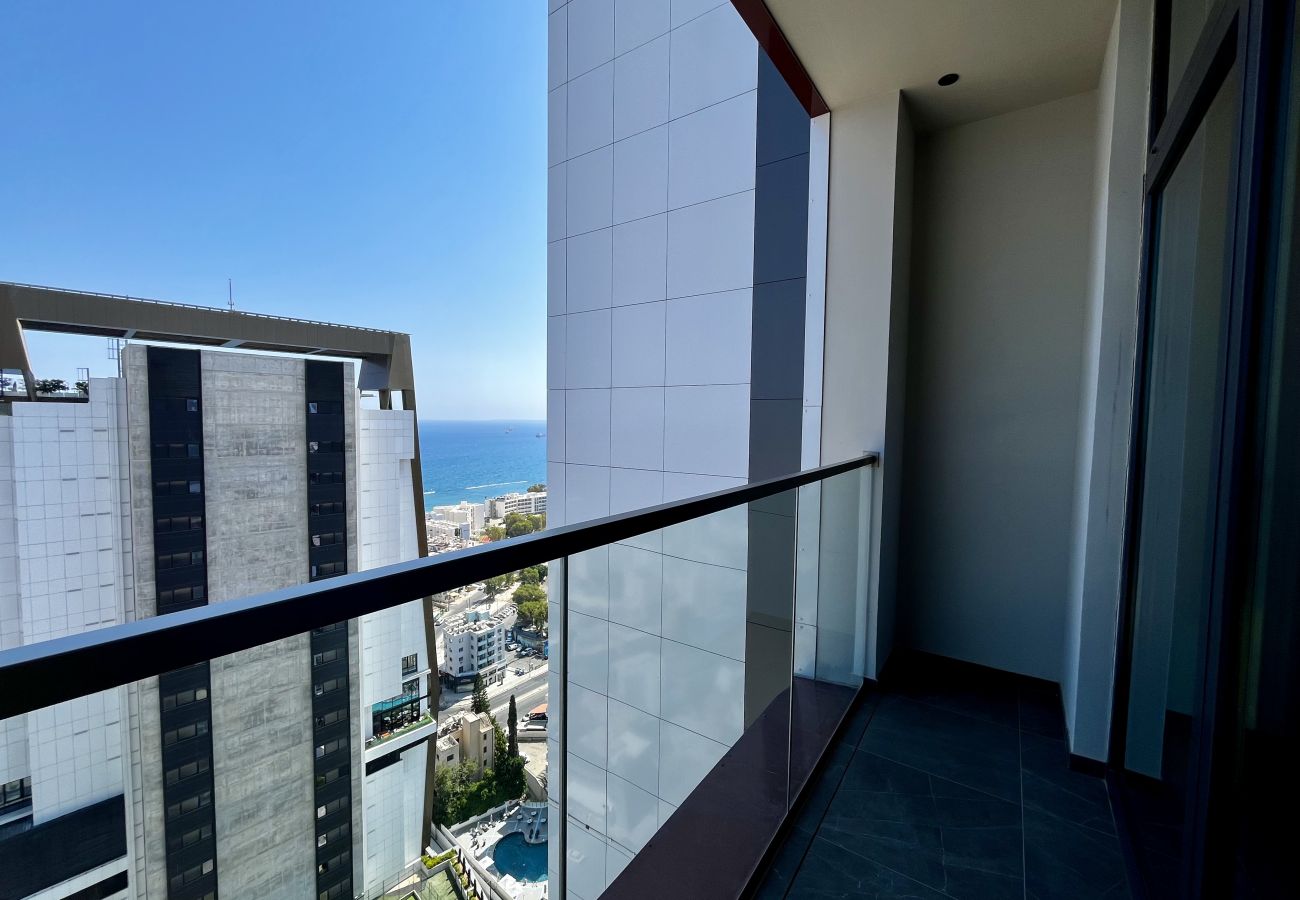 Ferienwohnung in Limassol - STAY ONLY Tower Suite 2006