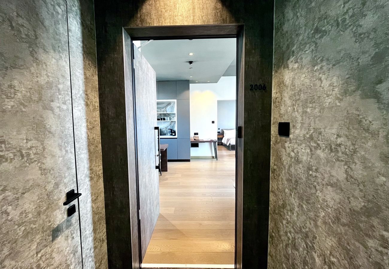 Ferienwohnung in Limassol - STAY ONLY Tower Suite 2006