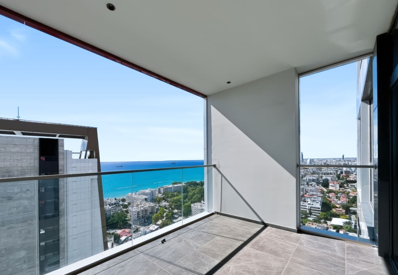 Ferienwohnung in Limassol - STAY ONLY Tower Suite  2003