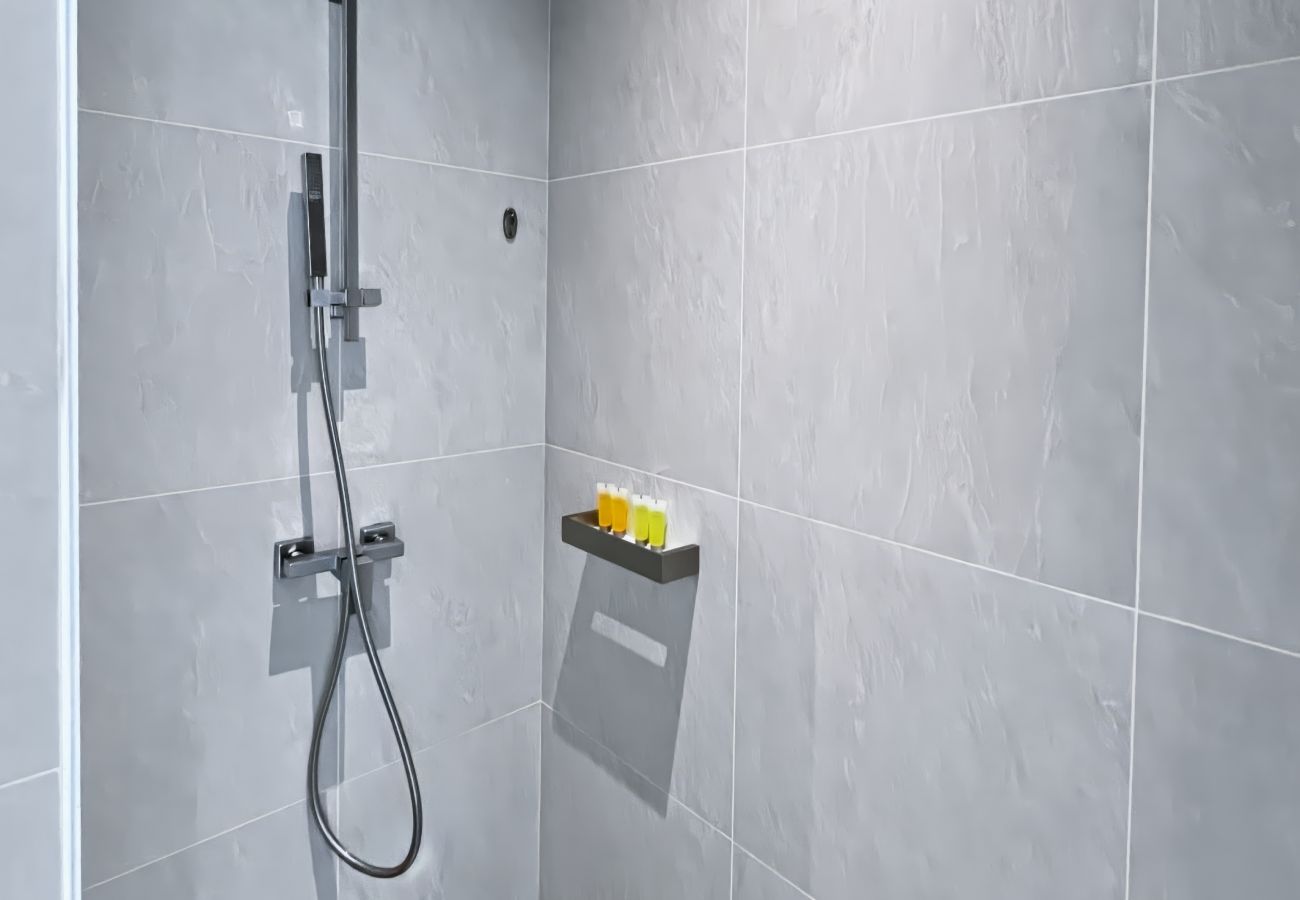Ferienwohnung in Limassol - STAY ONLY Tower Suite  2003