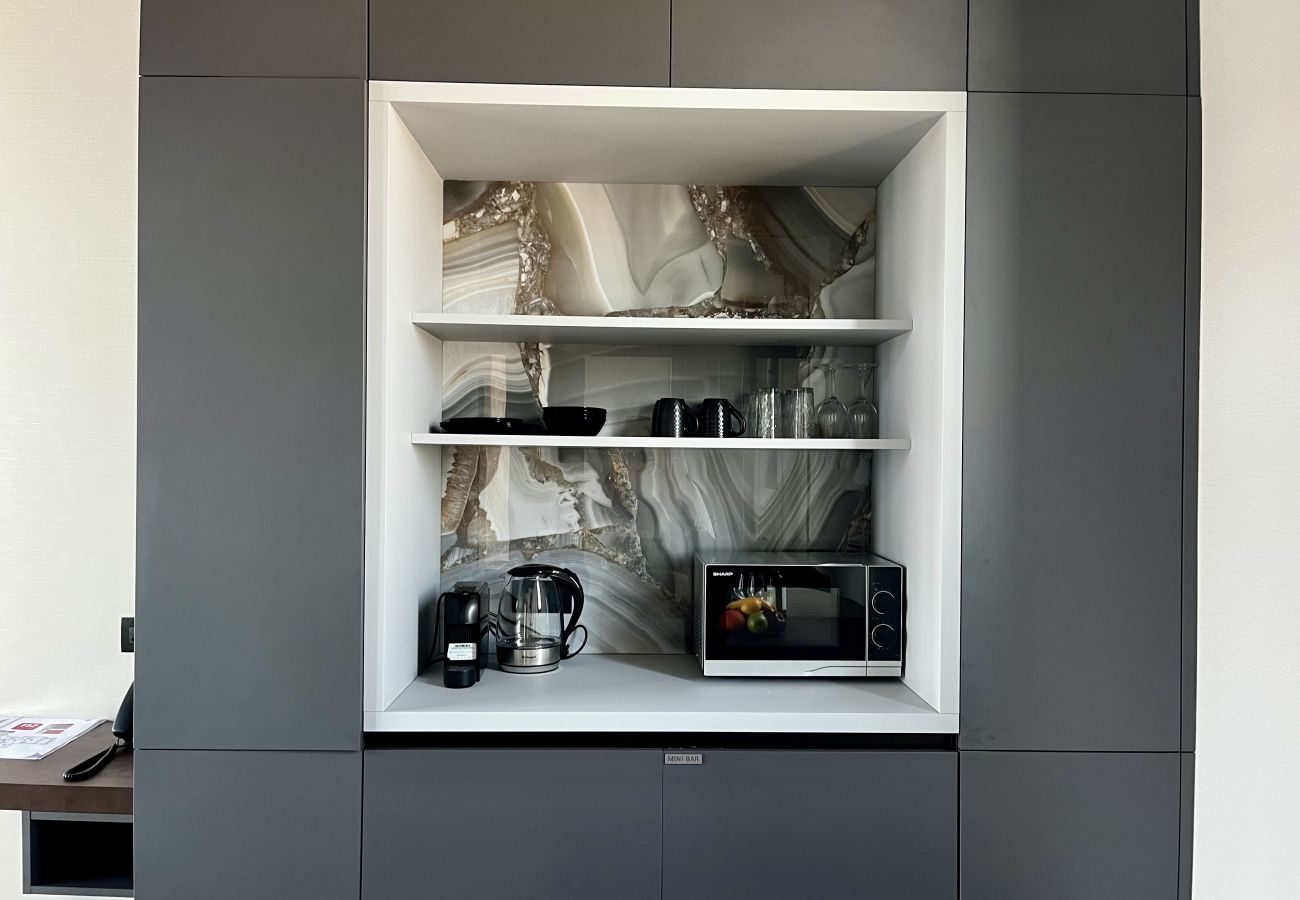 Ferienwohnung in Limassol - STAY ONLY Tower Suite 2001