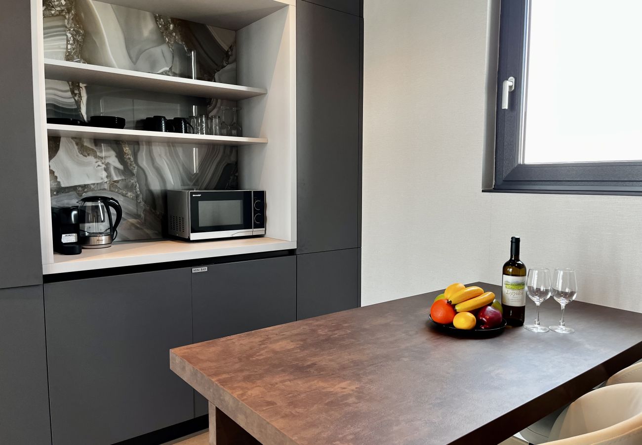 Ferienwohnung in Limassol - STAY ONLY Tower Suite 2001