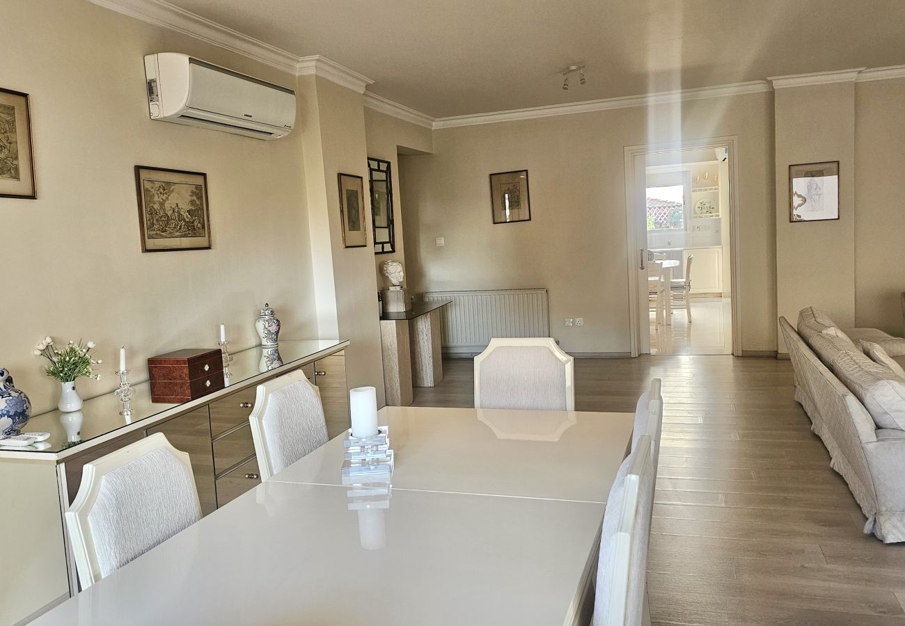 Ferienwohnung in Strovolos - STAY Charm Classic Apartment