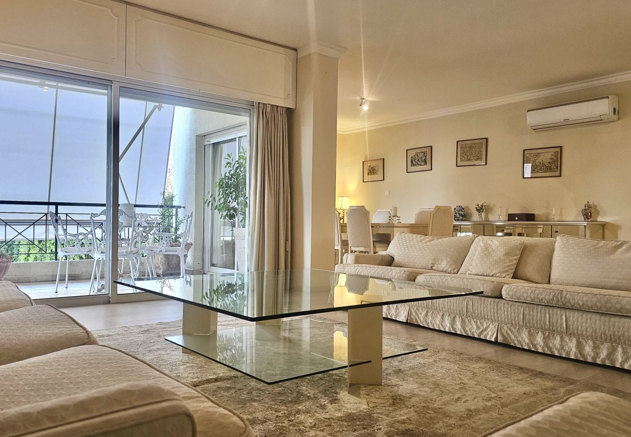 Ferienwohnung in Strovolos - STAY Charm Classic Apartment