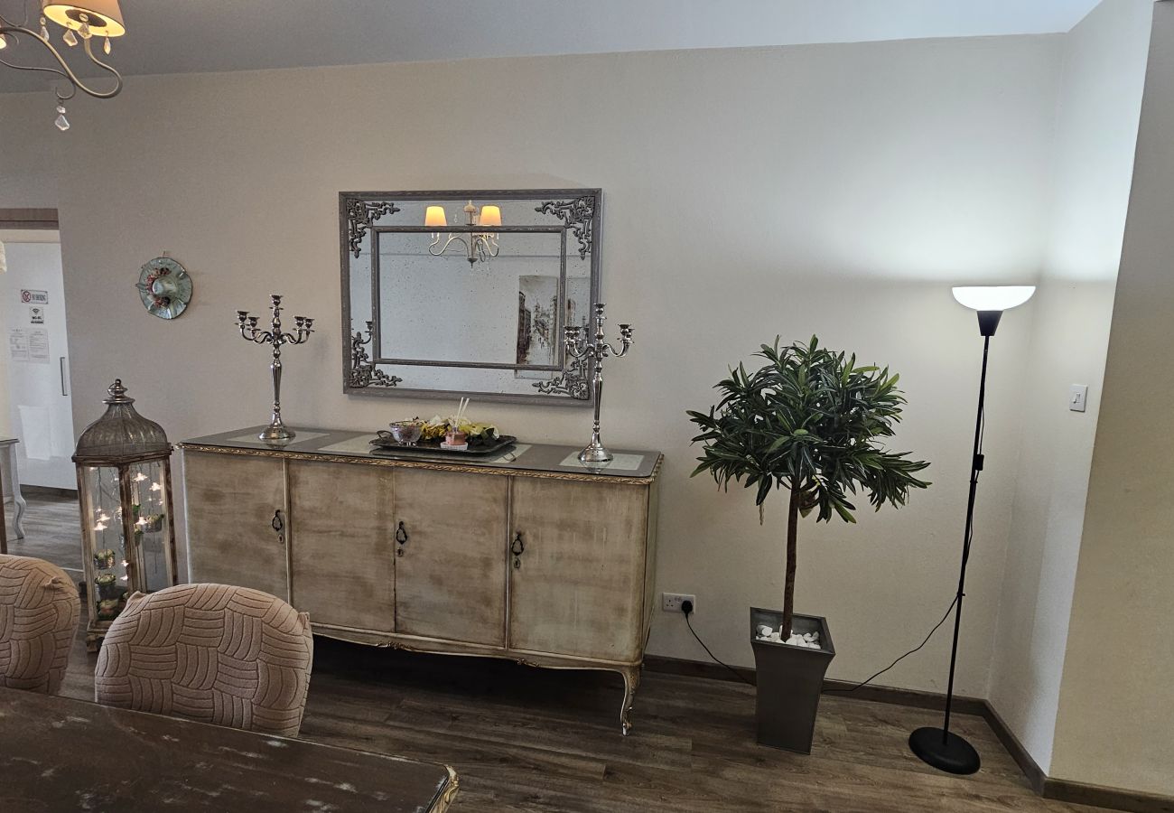 Ferienwohnung in Nicosia - STAY Vintage Central Suite