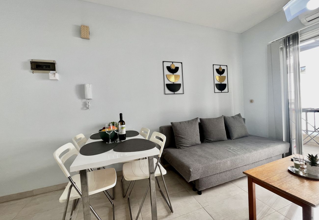 Ferienwohnung in Larnaca - STAY McKenzie Mile