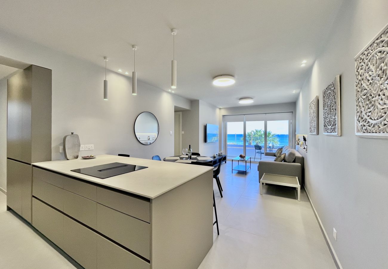 Ferienwohnung in Larnaca - STAY Atalanta Apartment