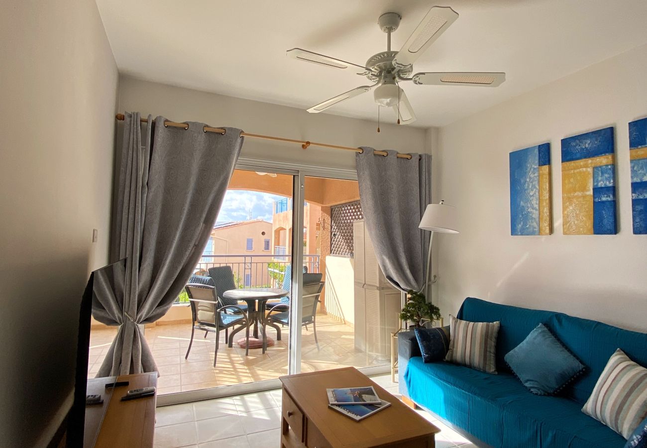 Ferienwohnung in Paphos - STAY Regina Apartment