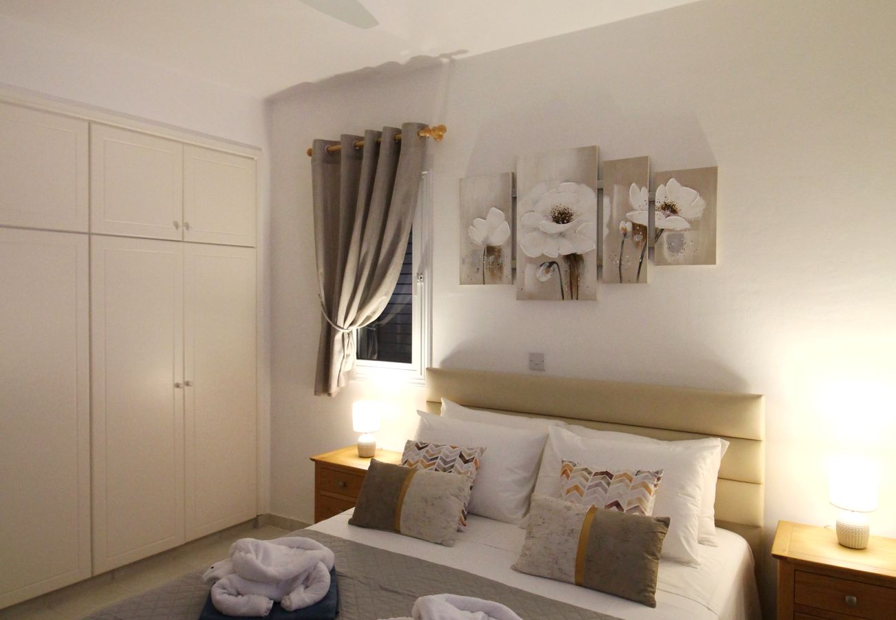 Ferienwohnung in Paphos - STAY Regina Apartment