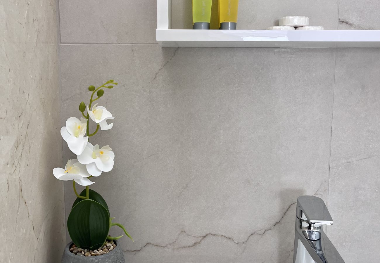 Ferienwohnung in Larnaca - STAY Finikoudes Nest