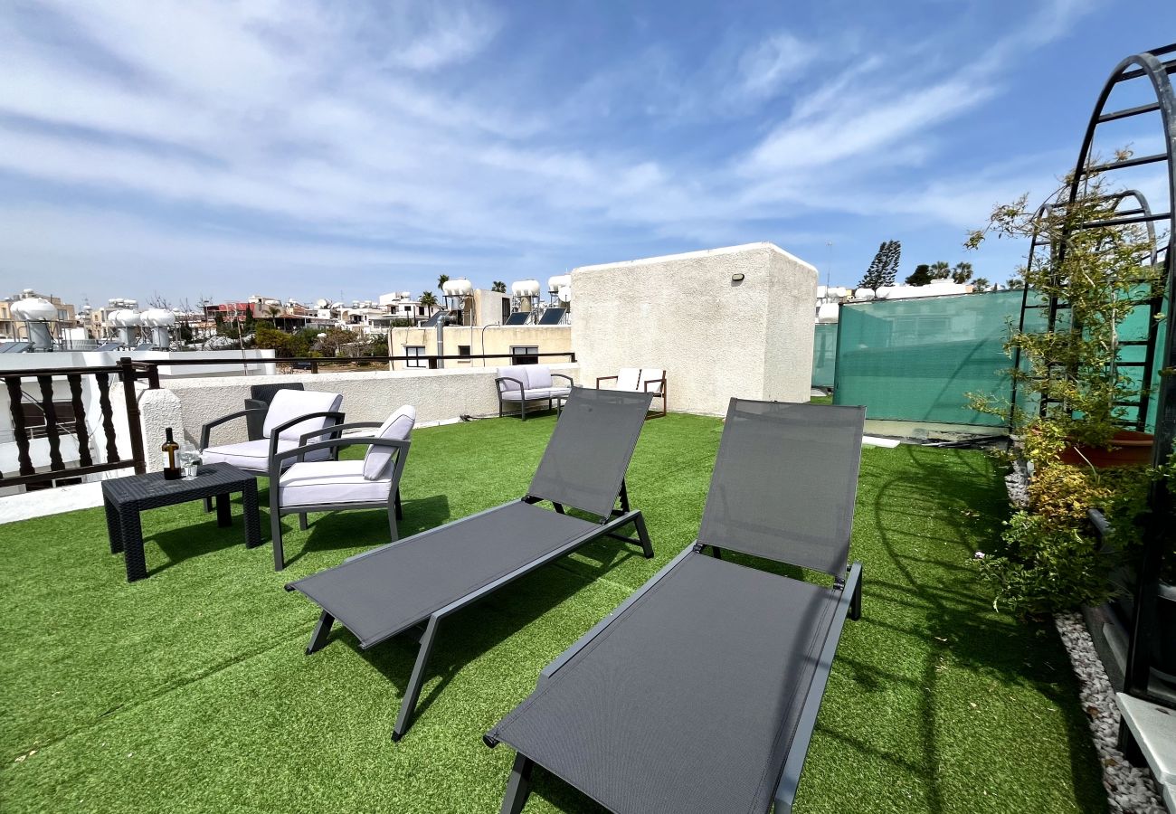 Apartment in Ayia Napa - Ha.De.Co. Holiday Apt B