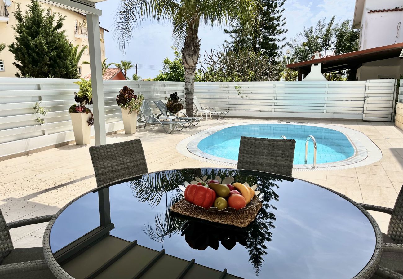 Villa in Protaras - STAY Villa Prince