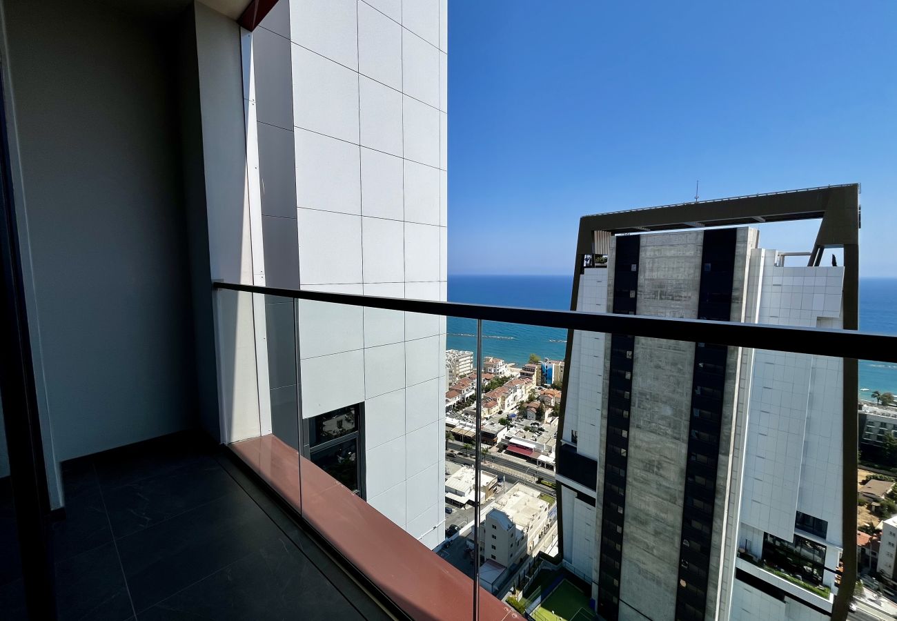 Apartment in Limassol - STAY ONLY Tower Suite 2001