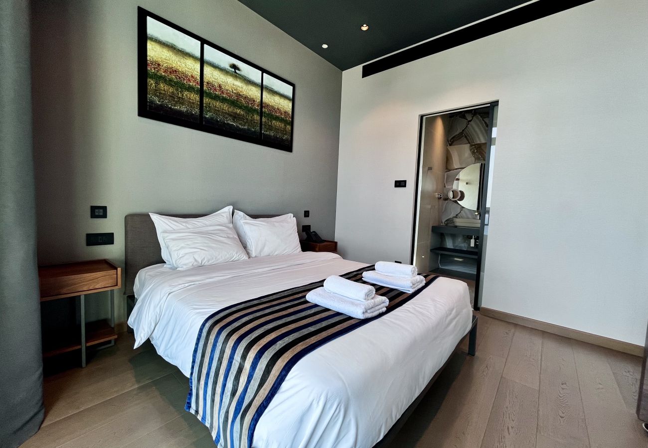 Apartment in Limassol - STAY ONLY Tower Suite 2001