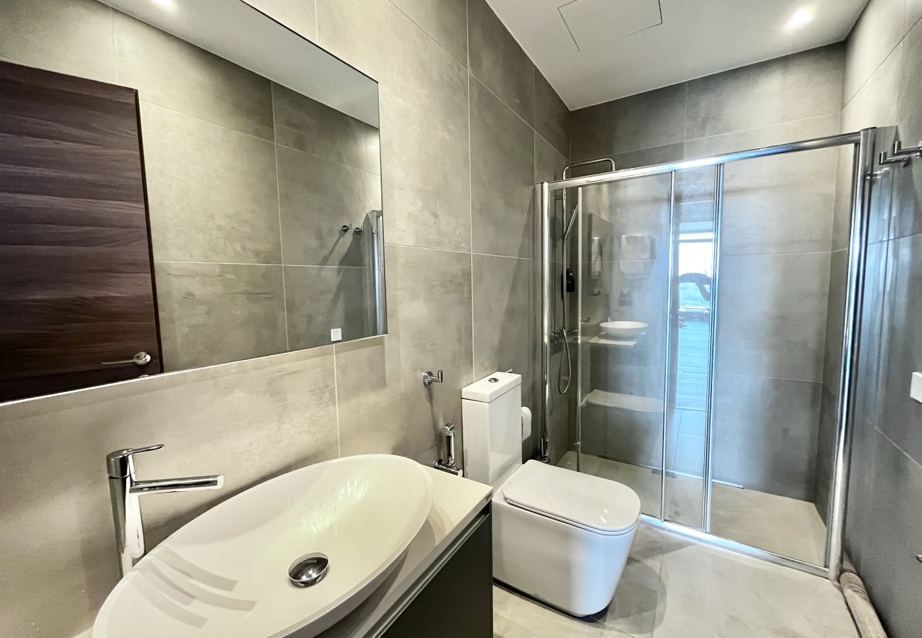 Apartment in Limassol - STAY ONLY Tower Suite 2001