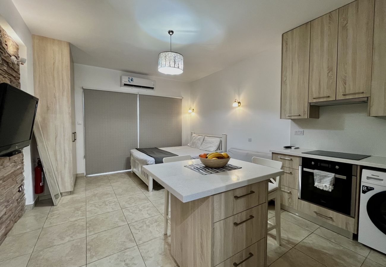 Studio in Agios Tychonas - STAY Sunsea Studio