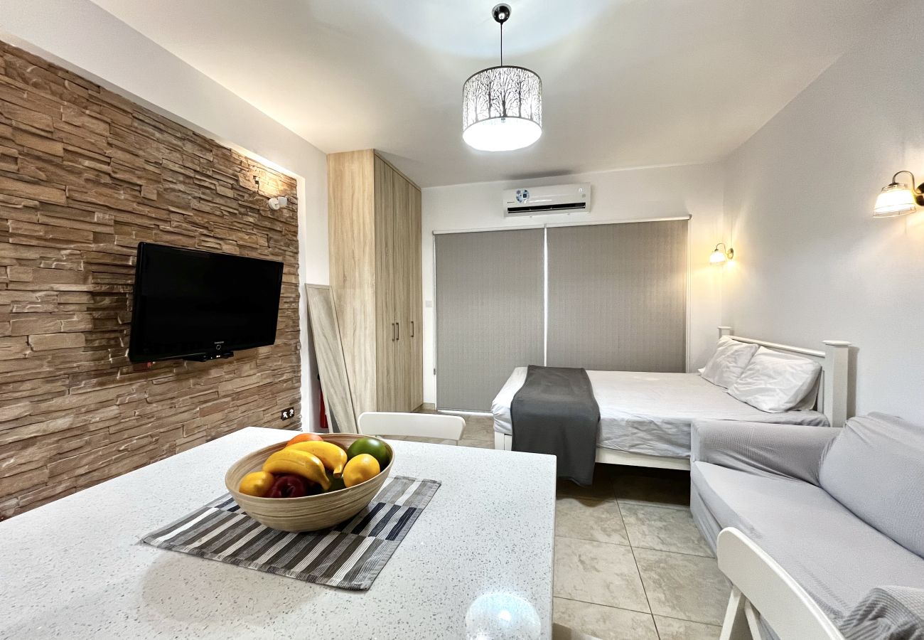 Studio in Agios Tychonas - STAY Sunsea Studio