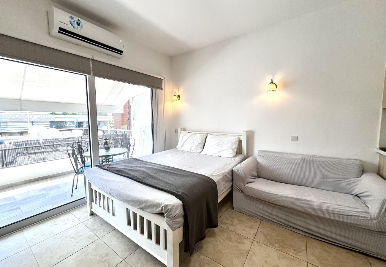 Studio in Agios Tychonas - STAY Sunsea Studio