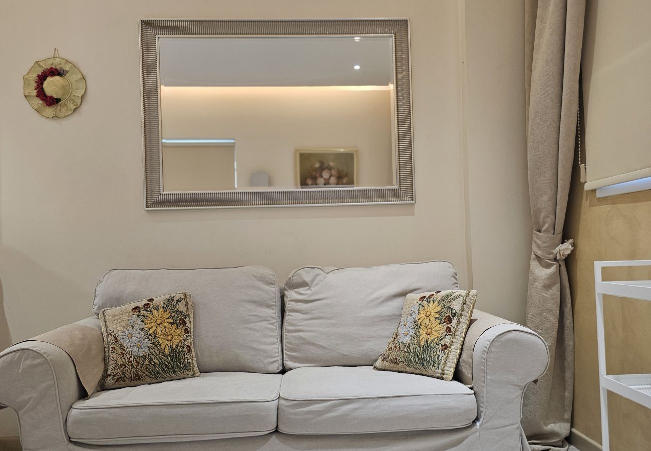 Apartment in Nicosia - STAY Fantasia Central Suite