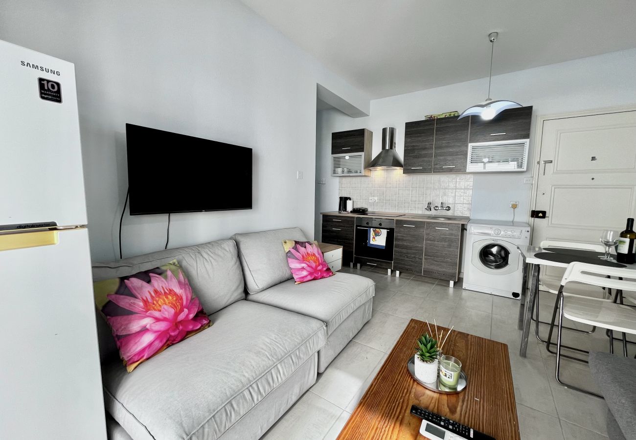 Apartment in Larnaca - STAY McKenzie Mile