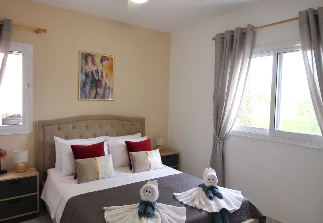 Apartment in Paphos - STAY Regina Apartment