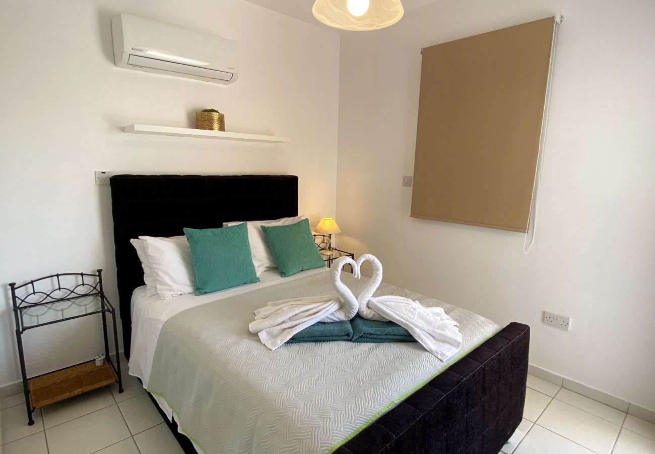 Apartment in Paphos - STAY Iris Apartment