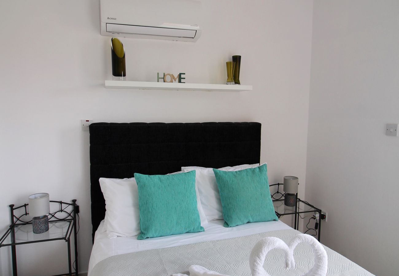 Apartment in Paphos - STAY Iris Apartment