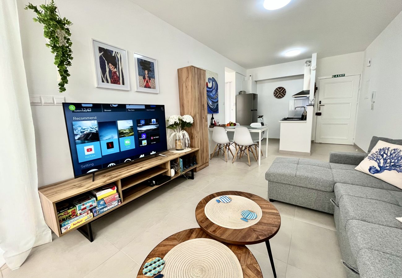 Apartment in Larnaca - STAY Blue House 