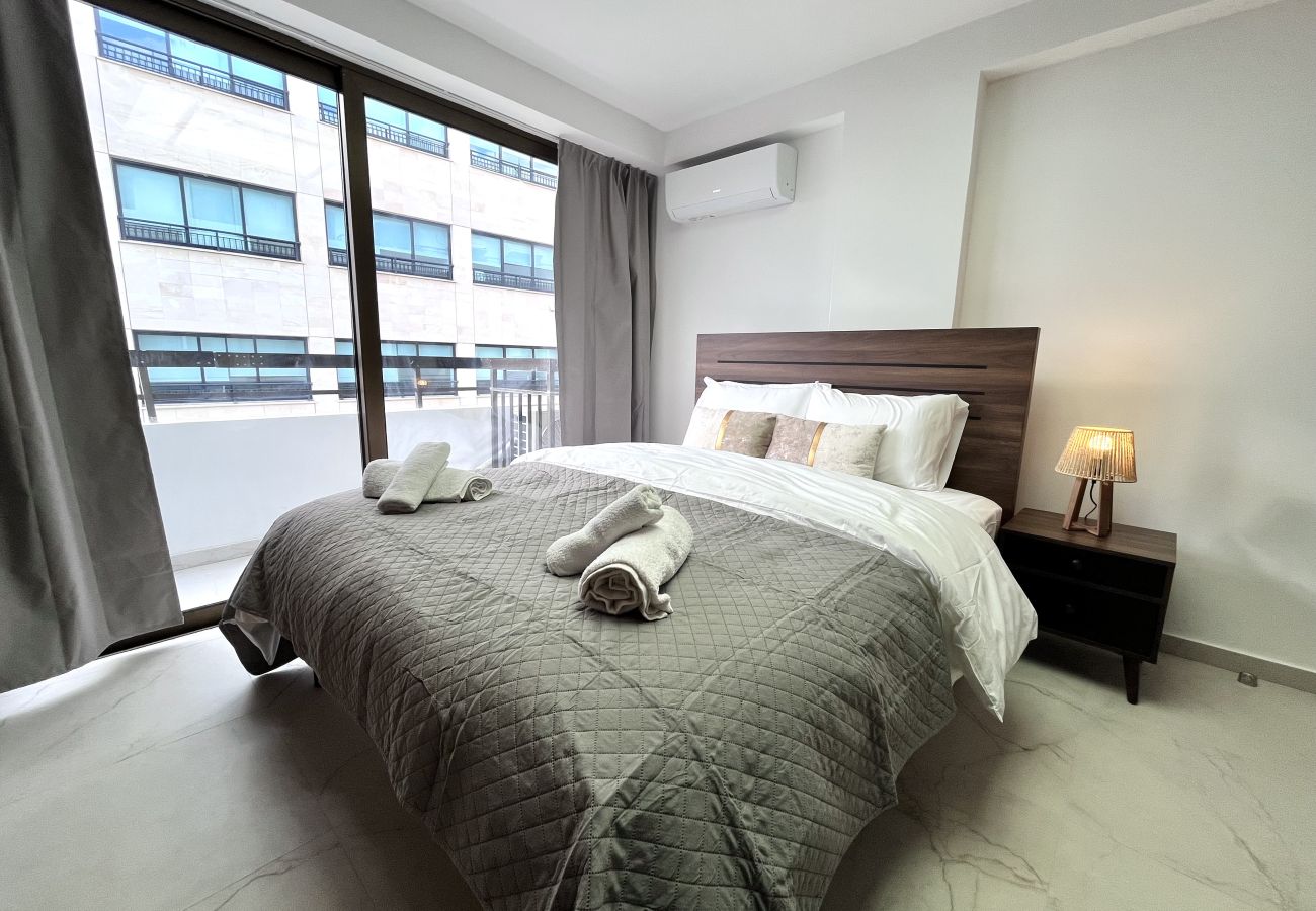 Apartment in Larnaca - STAY Finikoudes Nest 1