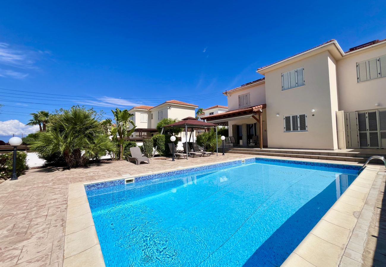 Villa in Paralimni - STAY Dream Villa
