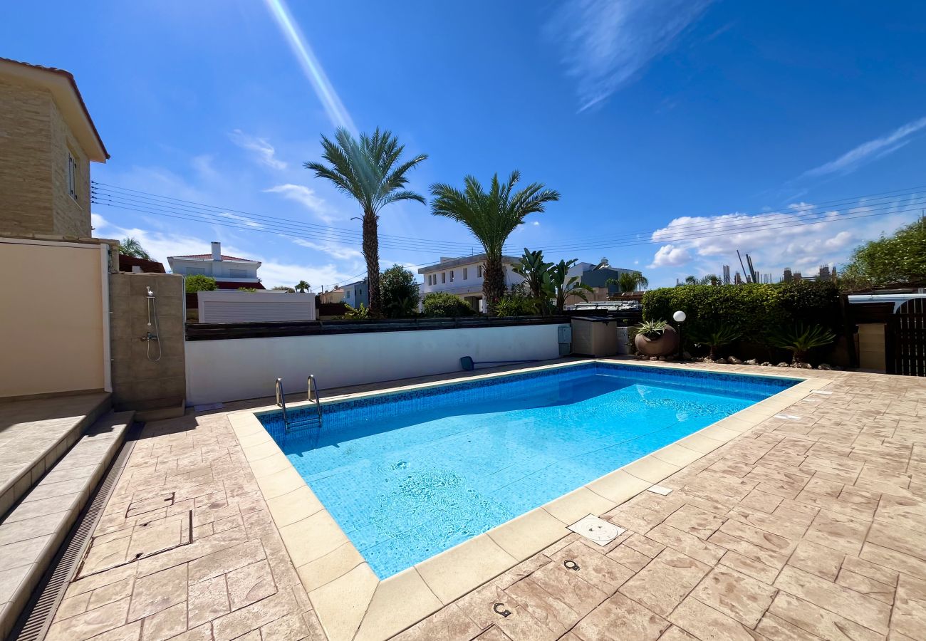 Villa in Paralimni - STAY Dream Villa