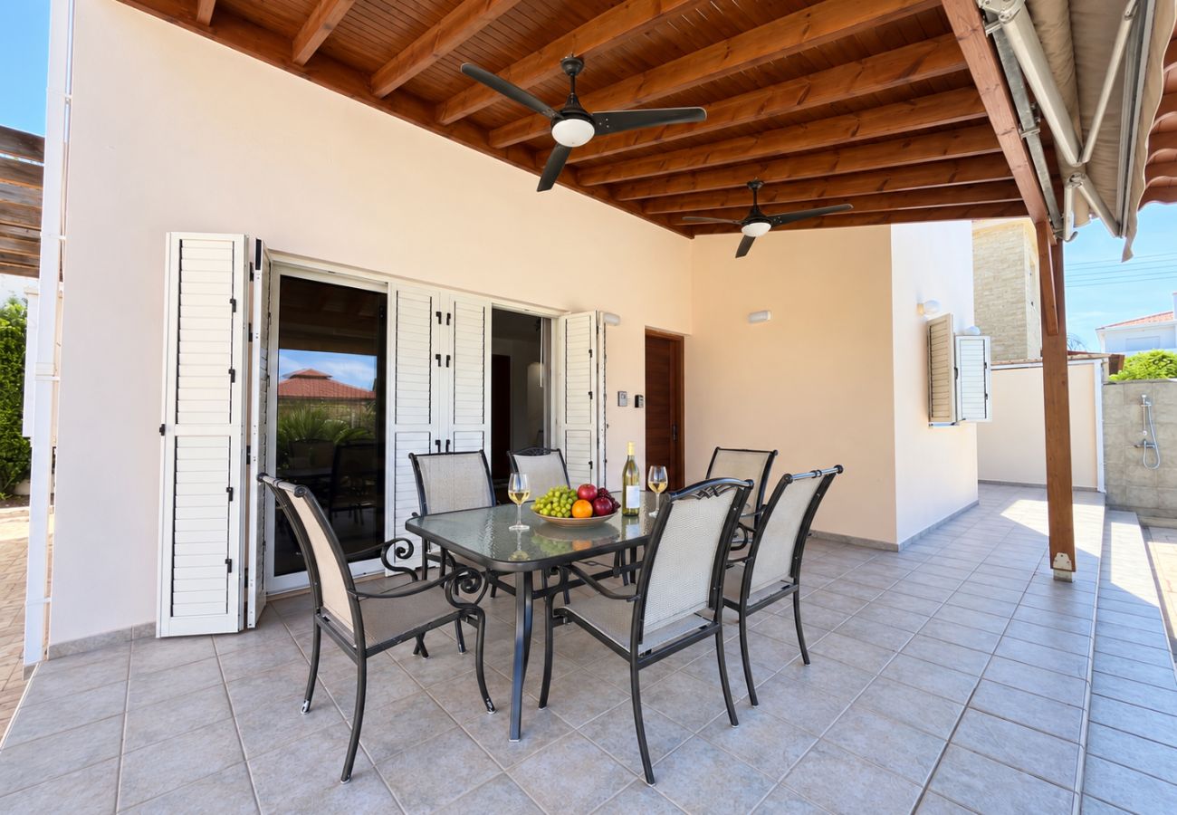 Villa in Paralimni - STAY Dream Villa