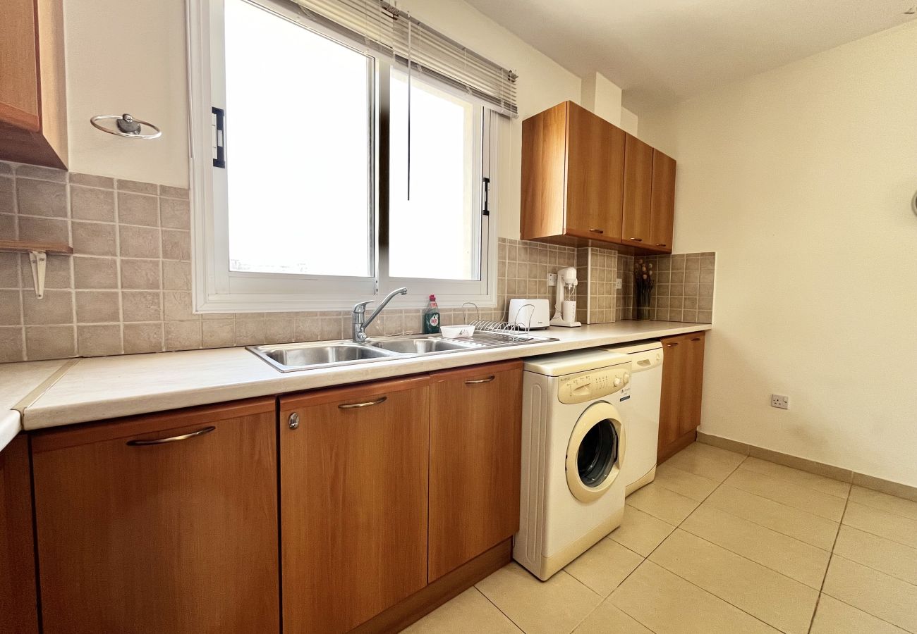 Апартаменты на Larnaca - STAY Sunny Palms Apartment