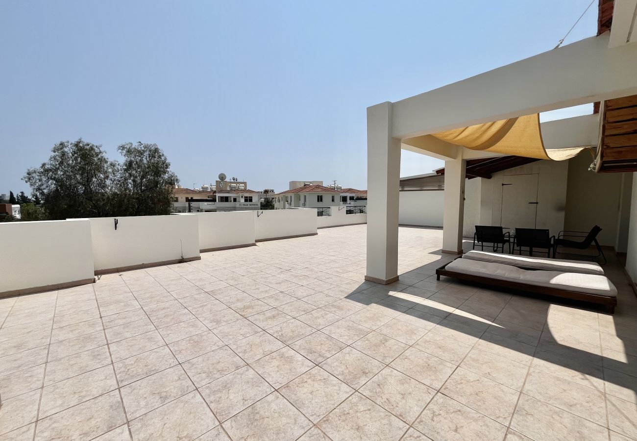 Апартаменты на Larnaca - STAY Sunny Palms Apartment