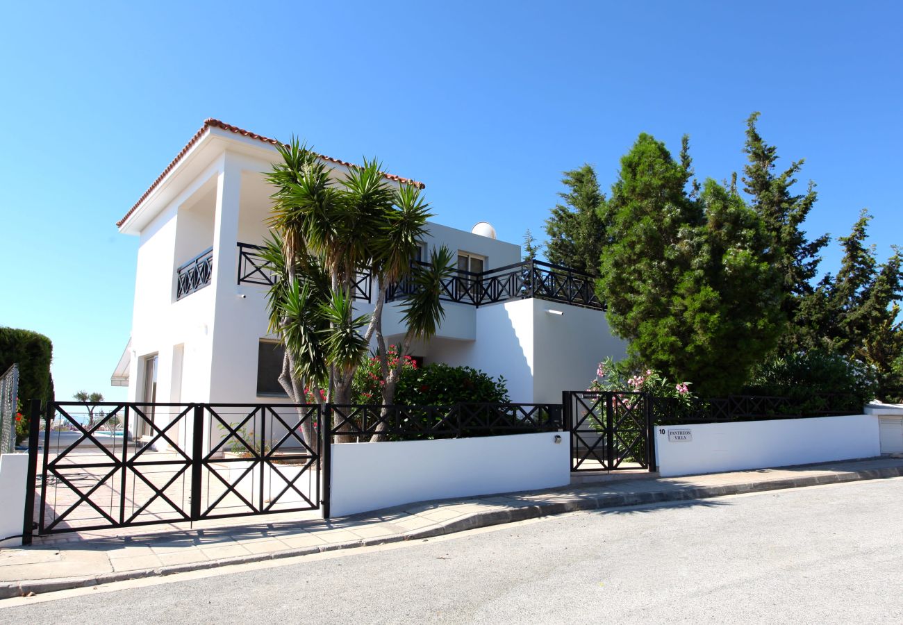 Вилла на Pissouri - STAY Pantheon Villa