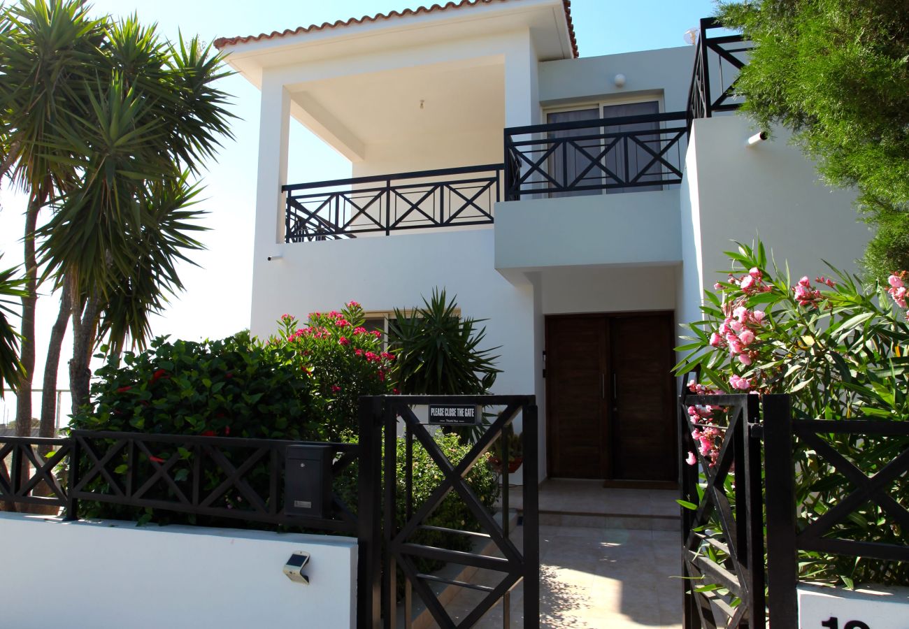 Вилла на Pissouri - STAY Pantheon Villa