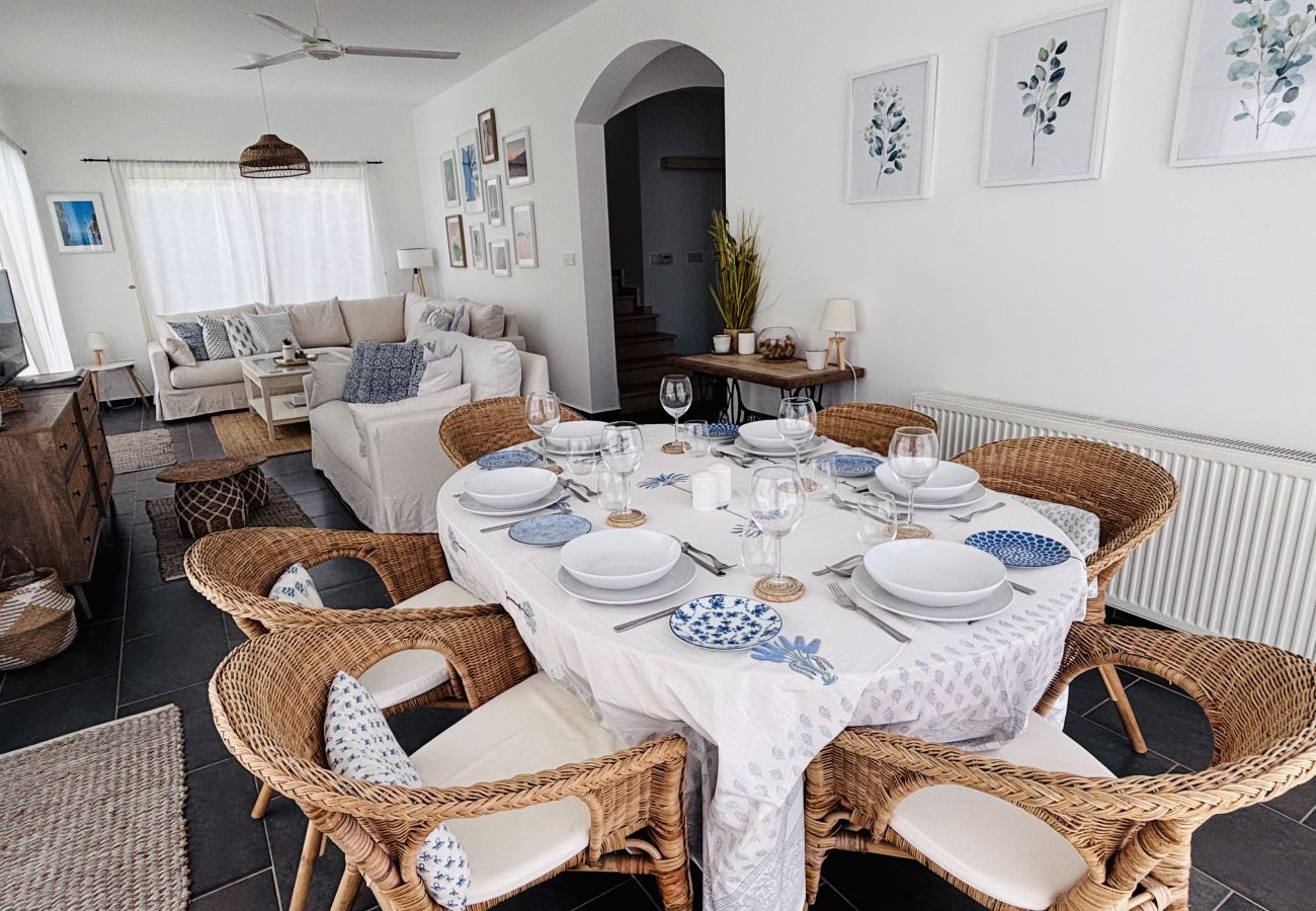 Вилла на Pissouri - STAY Pantheon Villa