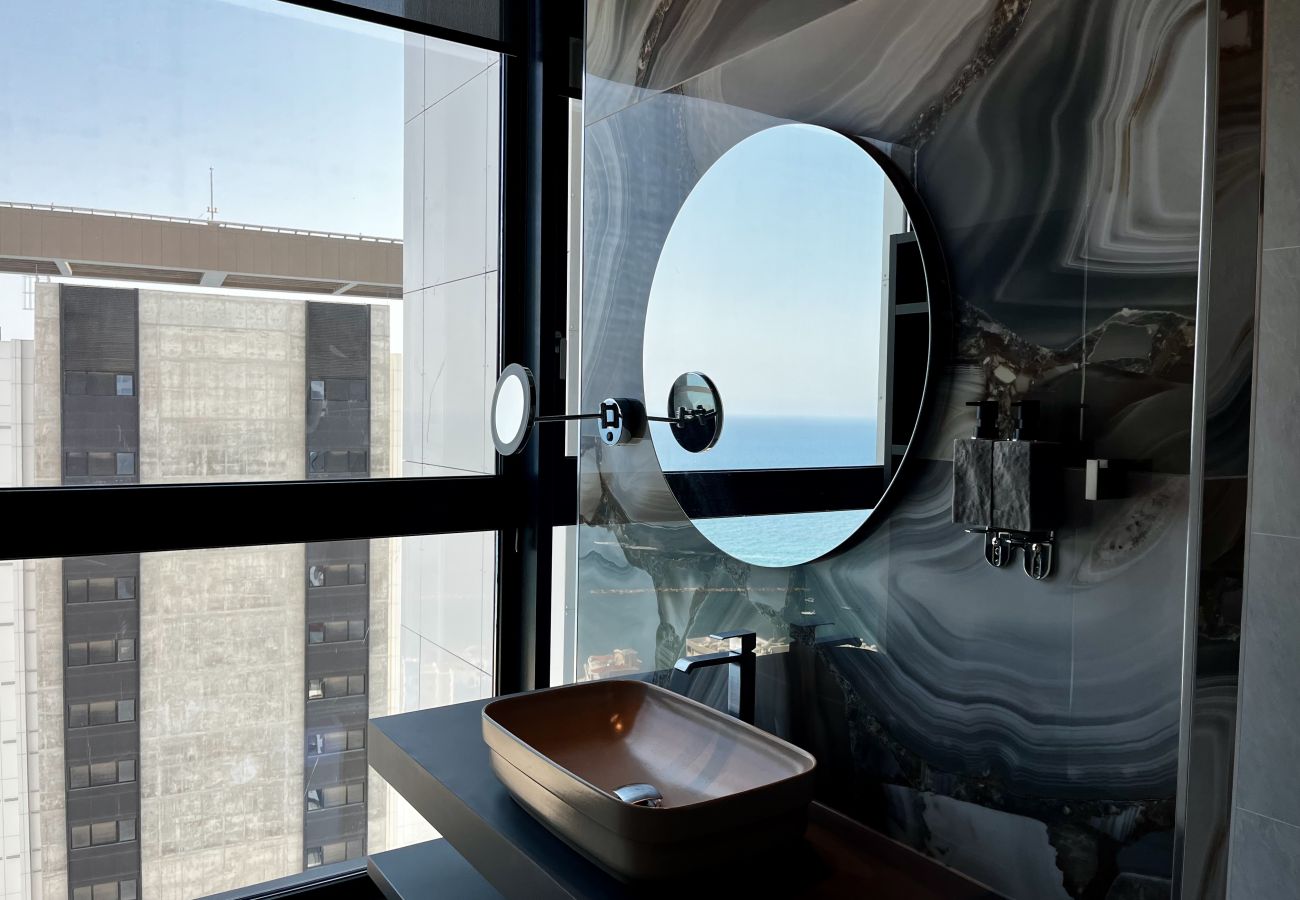 Апартаменты на Limassol - STAY ONLY Tower Suite 2005