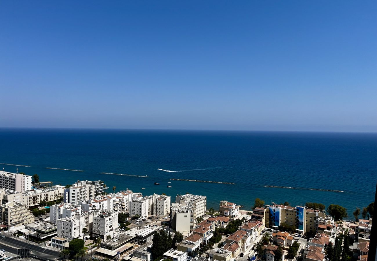 Апартаменты на Limassol - STAY ONLY Tower Suite 2005