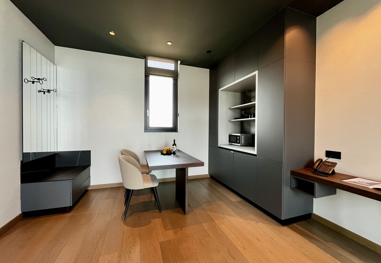 Апартаменты на Limassol - STAY ONLY Tower Suite 2006