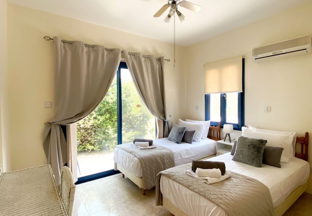 Апартаменты на Paphos - STAY Lemon Marie Apartment