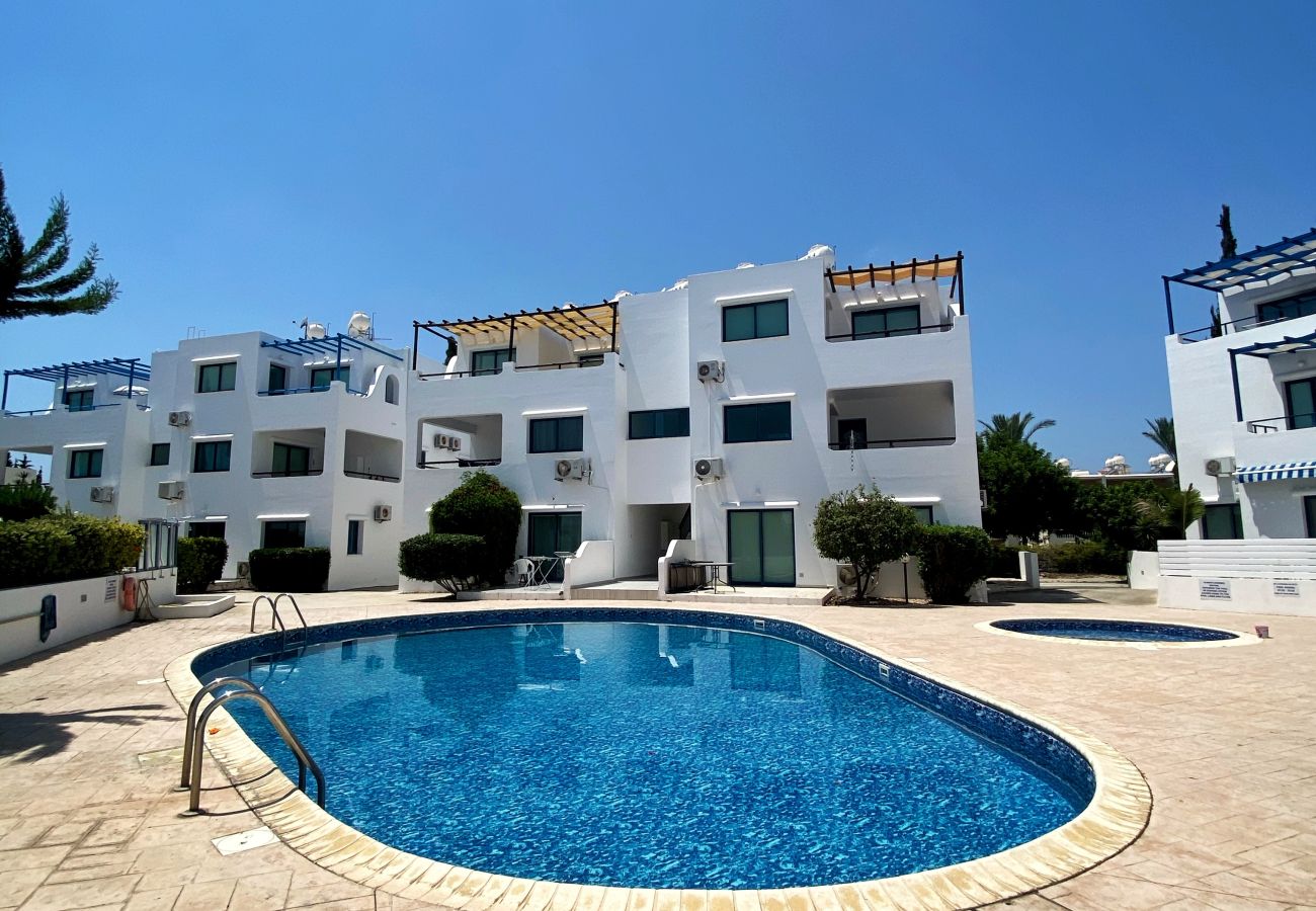 Апартаменты на Paphos - STAY Lemon Marie Apartment