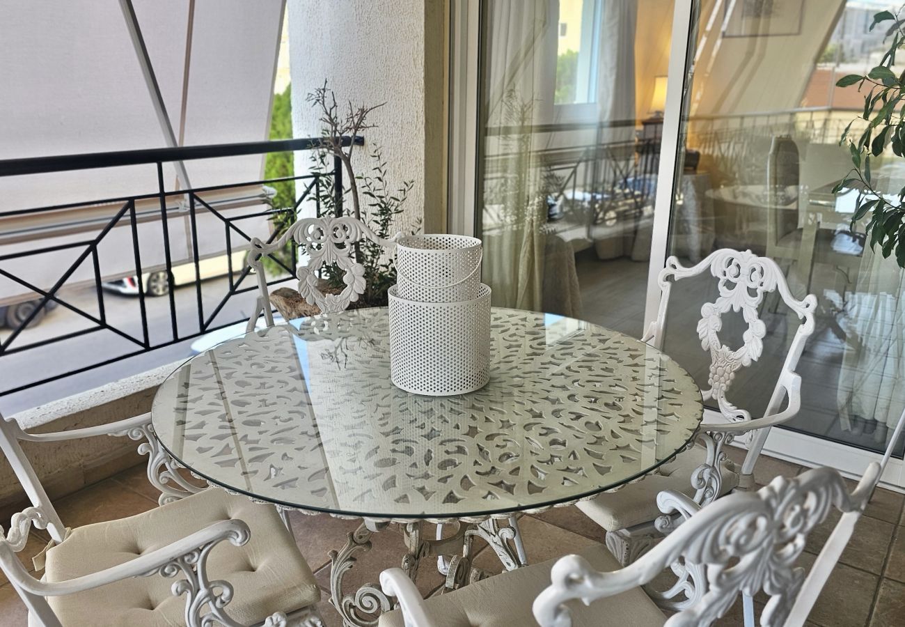 Апартаменты на Strovolos - STAY Charm Classic Apartment