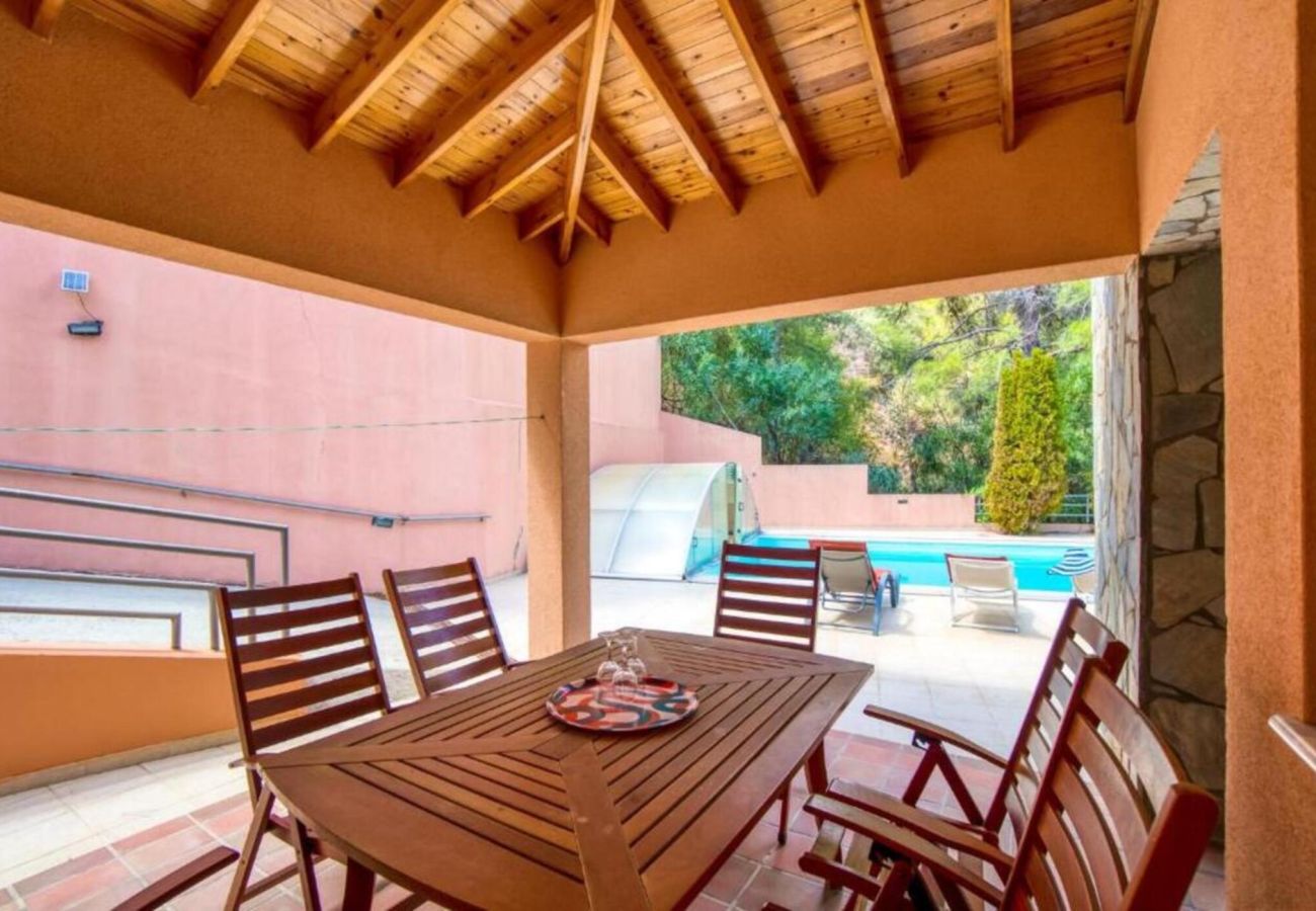 Вилла на Moniatis - STAY Hillcrest Panorama Villa