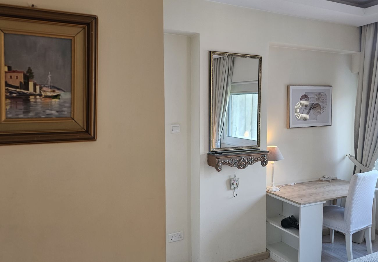 Апартаменты на Nicosia - STAY Fantasia Central Suite