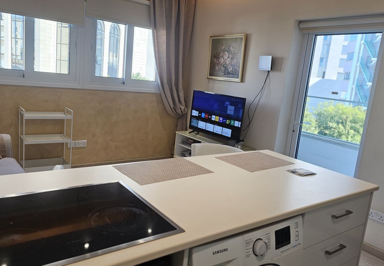 Апартаменты на Nicosia - STAY Fantasia Central Suite