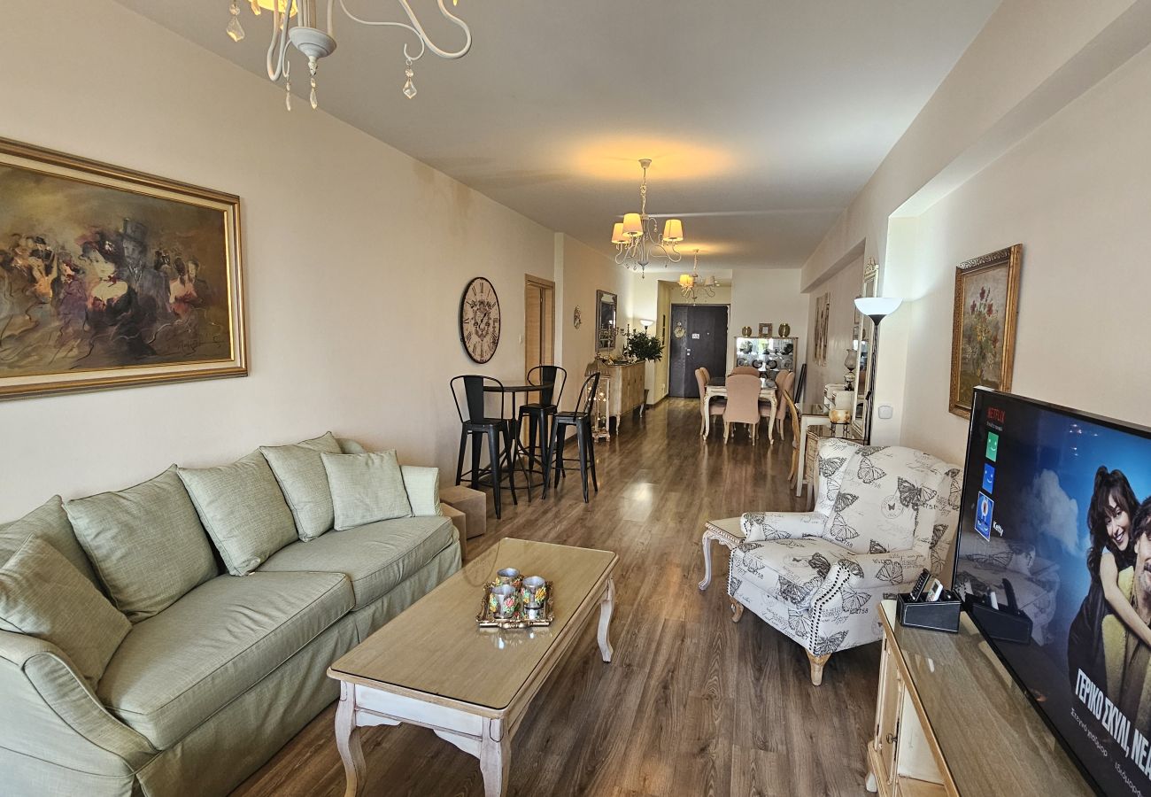 Апартаменты на Nicosia - STAY Vintage Central Suite