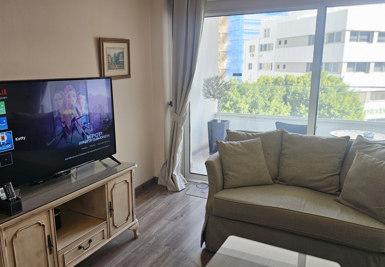 Апартаменты на Nicosia - STAY Vintage Central Suite